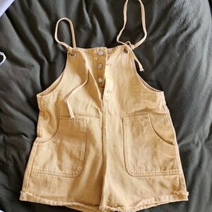 Yellow jumper, Small